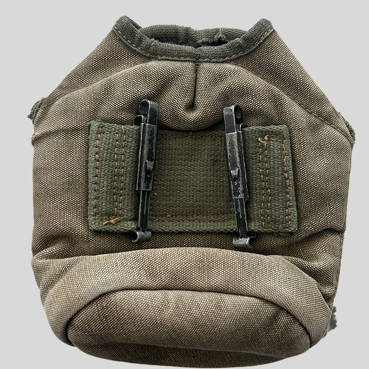 Vietnam War M56 Canteen Cover