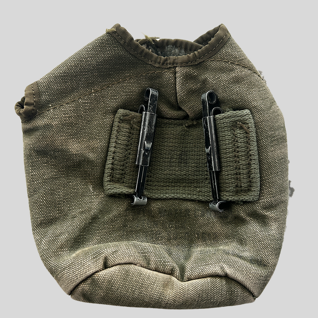 Vietnam War M56 Canteen Cover